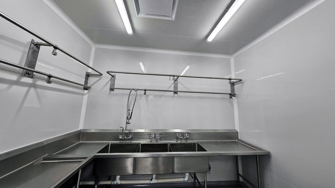 FRP Panels to Floor: The Ultimate Guide to 3/8 Inch Radius Coving for Commercial Kitchens