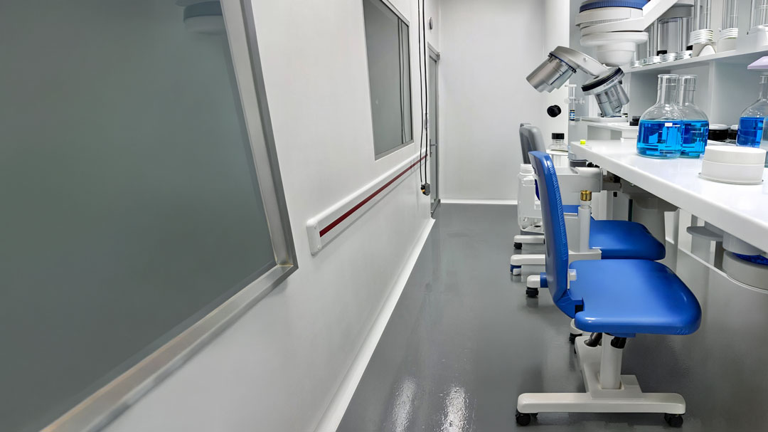 FDA cGMP facility requirements, Pharmaceutical sanitary base, Cleanroom wall transitions, Rigid PVC cove base